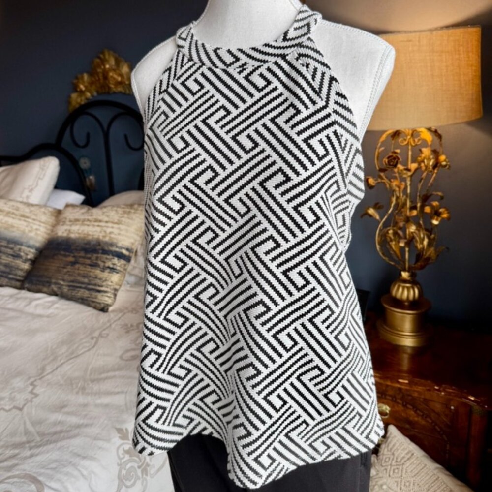 W5 Anthropologie Geometric Woven Sleeveless Top